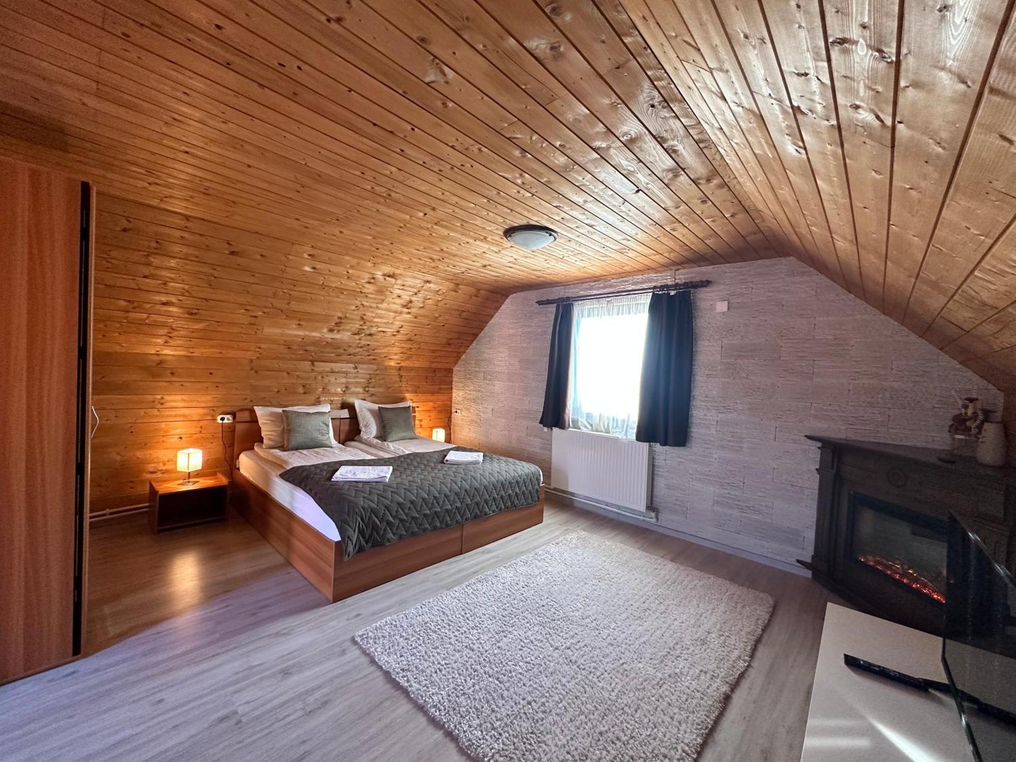 Bancu Somogyi Vendeghaz B&B 외부 사진
